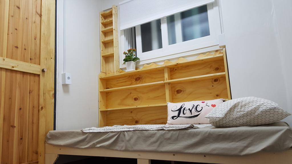 Lvia Guesthouse Сеул Екстер'єр фото